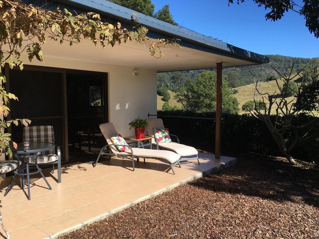 Hillcrest Mountain View Retreat Bed & Breakfast Crystal Creek Eksteriør bilde