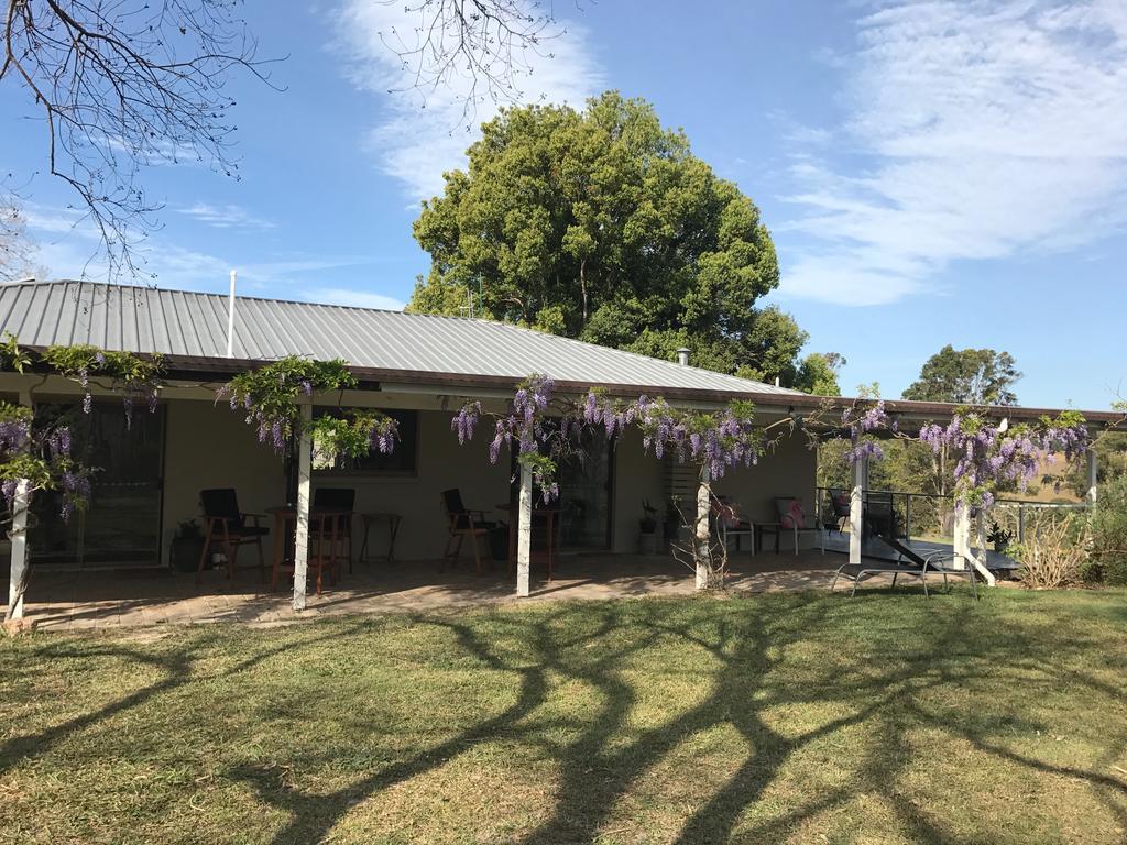 Hillcrest Mountain View Retreat Bed & Breakfast Crystal Creek Eksteriør bilde